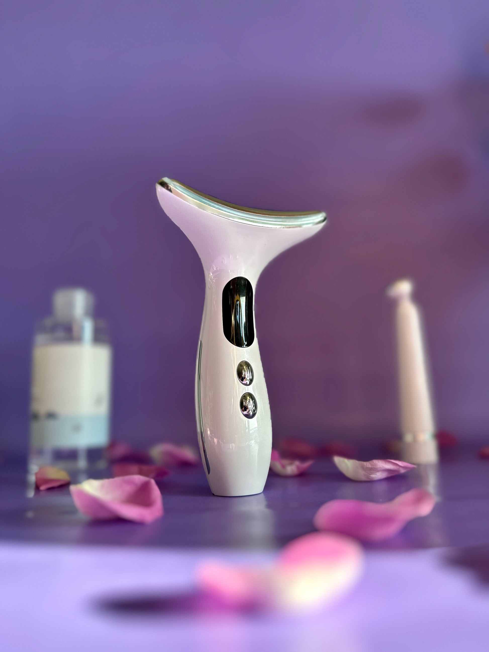 facial massager side view